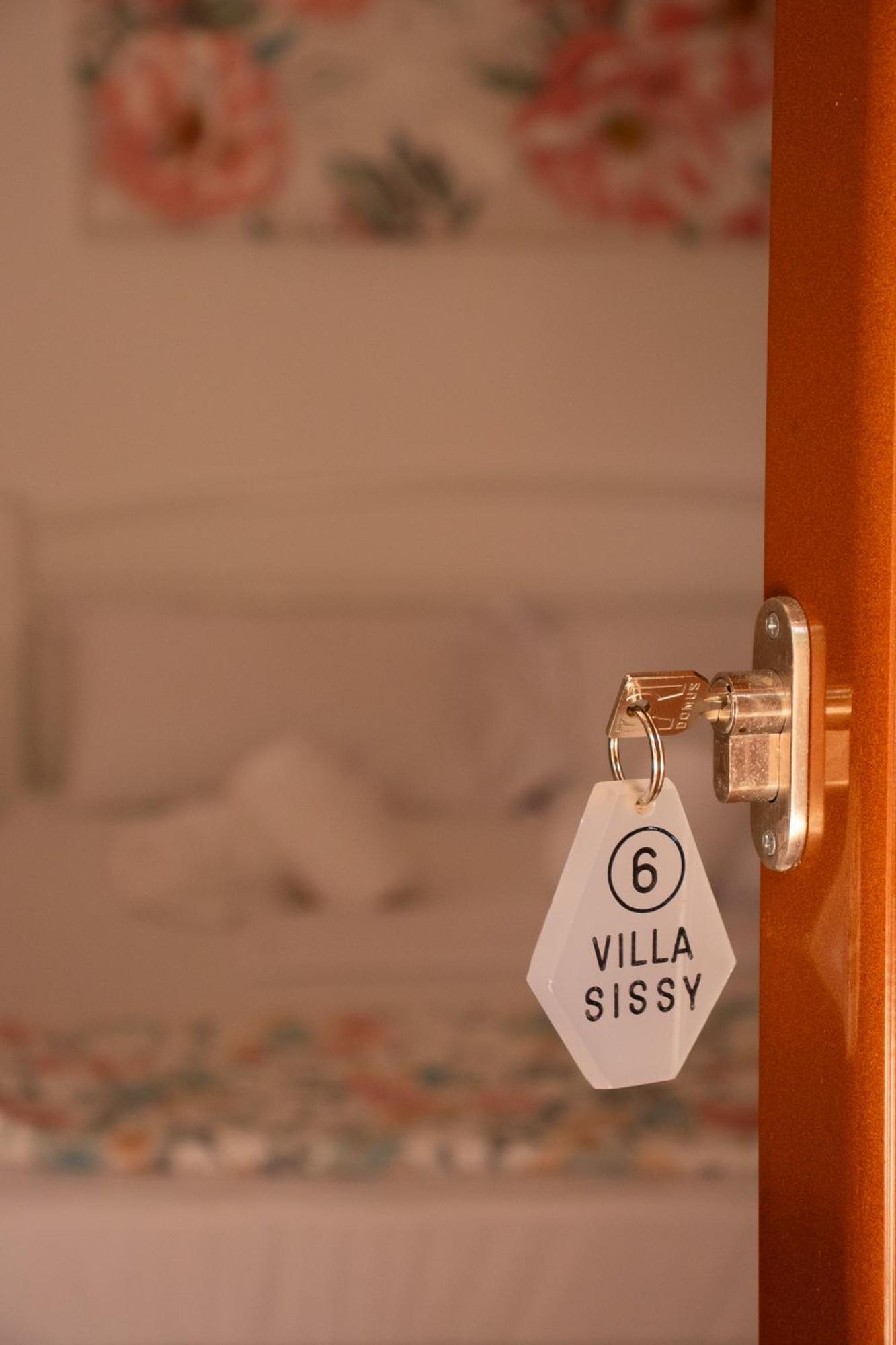 Villa Sissy Studios & Apartments ซิโวตา ภายนอก รูปภาพ