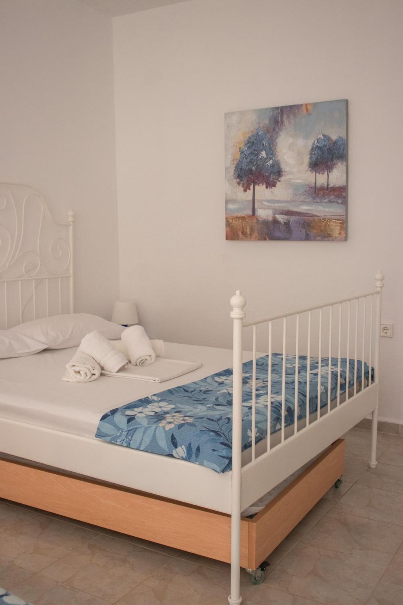 Villa Sissy Studios & Apartments ซิโวตา ภายนอก รูปภาพ