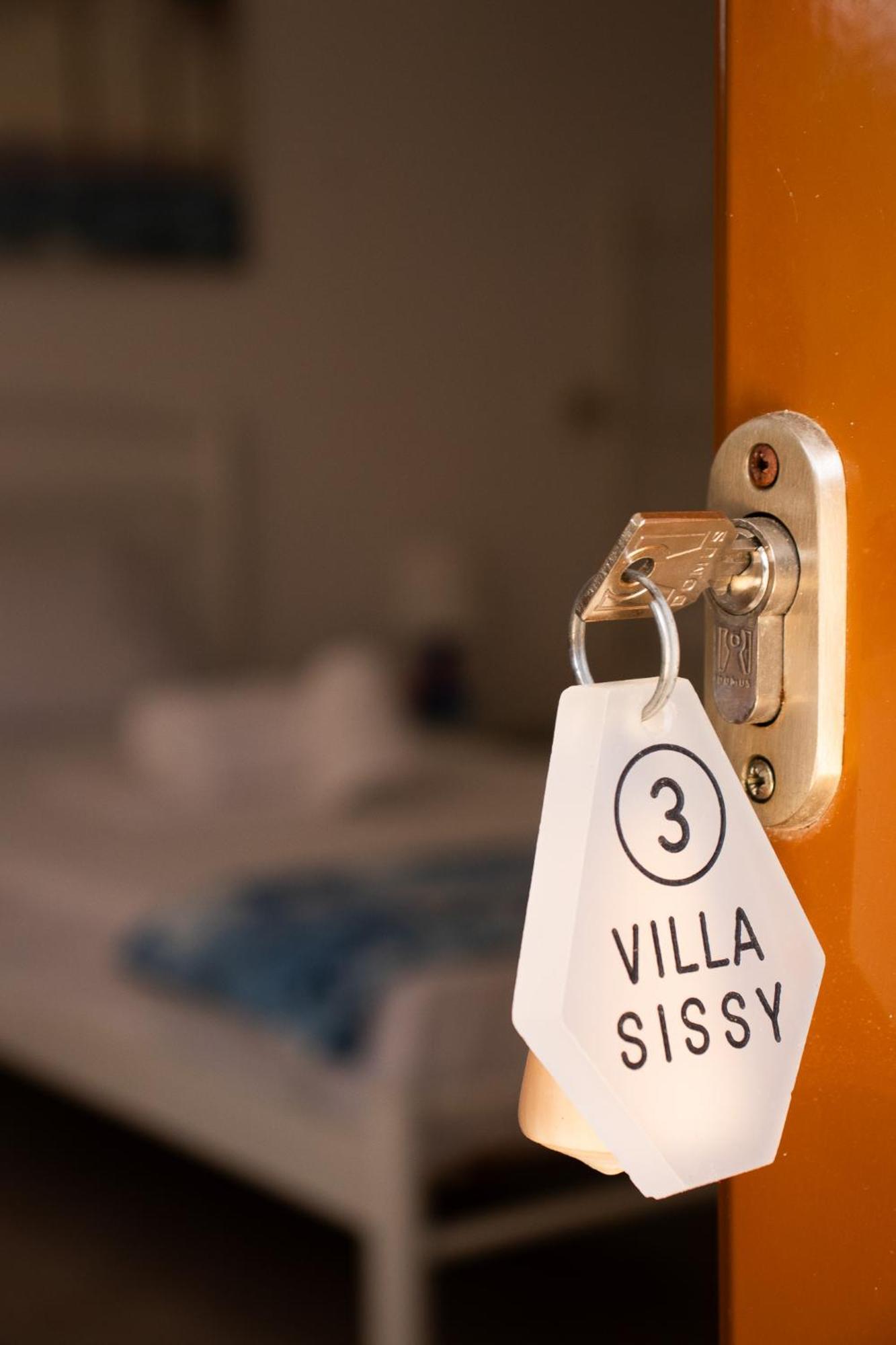 Villa Sissy Studios & Apartments ซิโวตา ภายนอก รูปภาพ