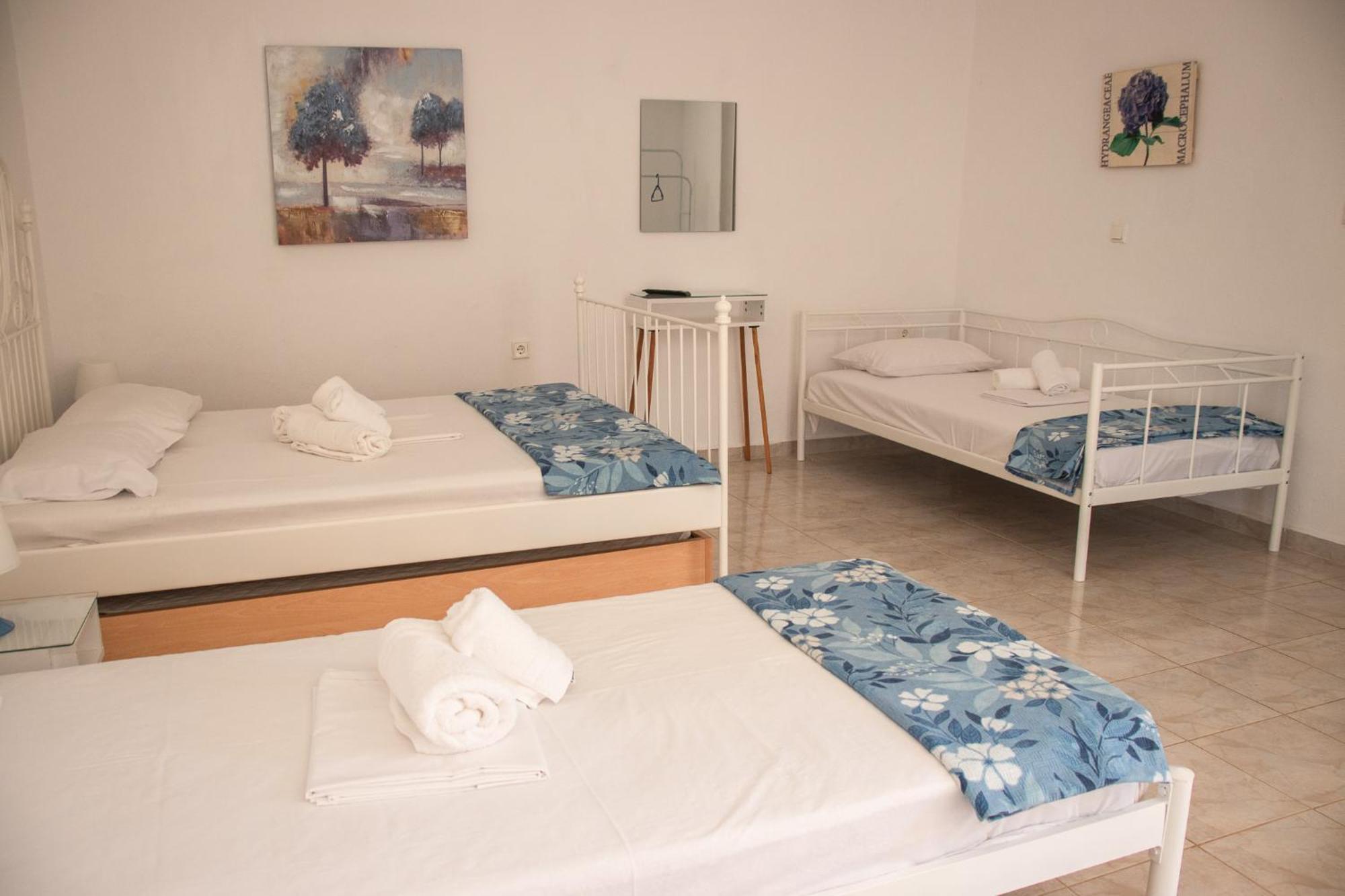 Villa Sissy Studios & Apartments ซิโวตา ภายนอก รูปภาพ