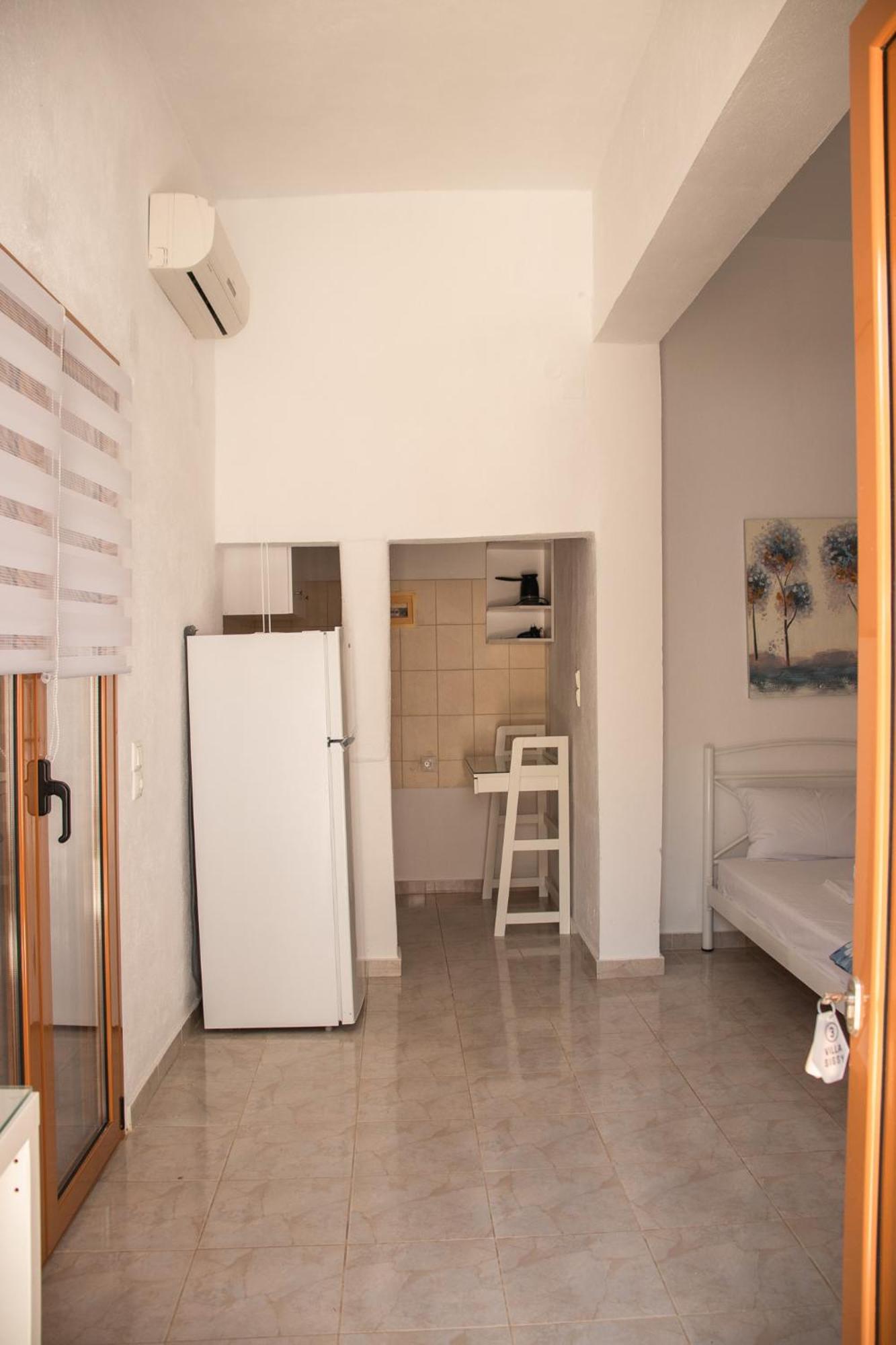 Villa Sissy Studios & Apartments ซิโวตา ภายนอก รูปภาพ