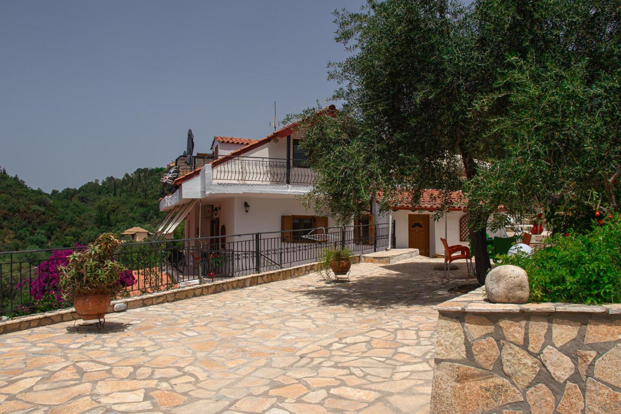 Villa Sissy Studios & Apartments ซิโวตา ภายนอก รูปภาพ