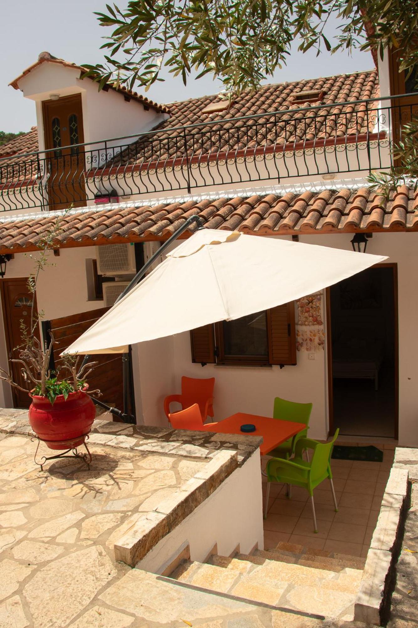 Villa Sissy Studios & Apartments ซิโวตา ภายนอก รูปภาพ