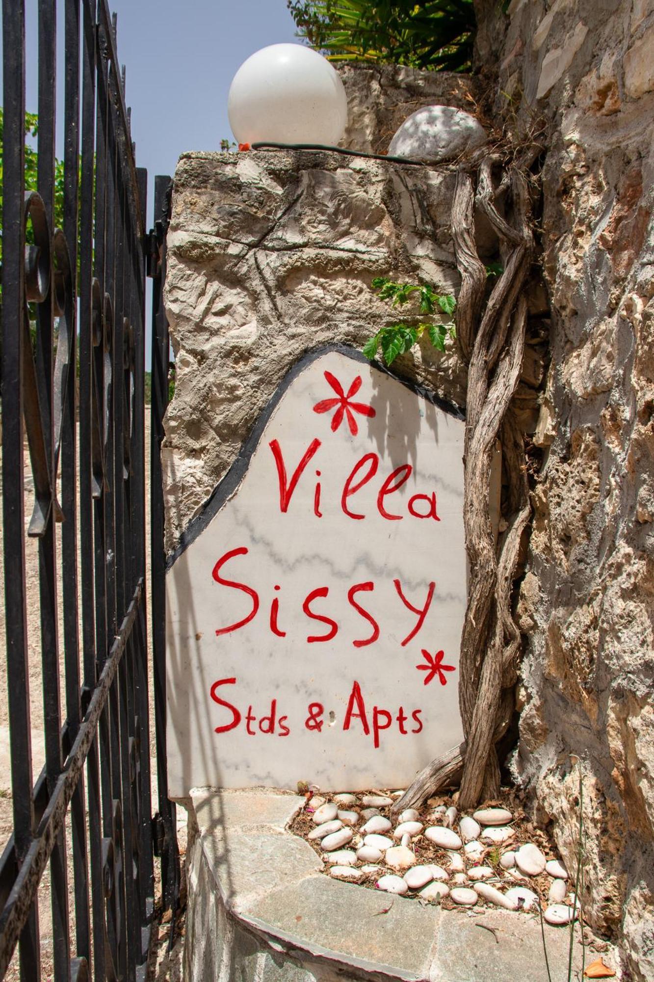 Villa Sissy Studios & Apartments ซิโวตา ภายนอก รูปภาพ